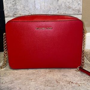 Jet Set Travel Large Saffiano Crossbody Bag, Red